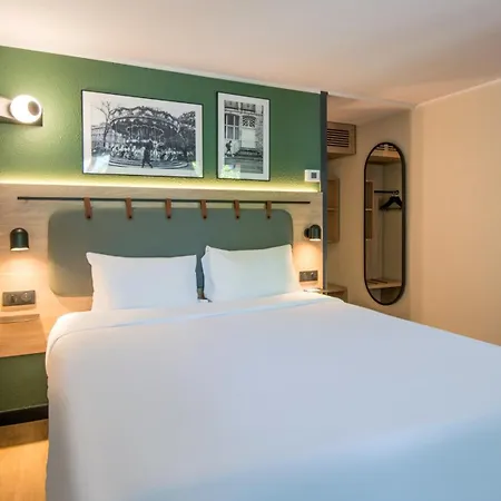 Campanile Nature - Parc Des Exposition 3* Colmar