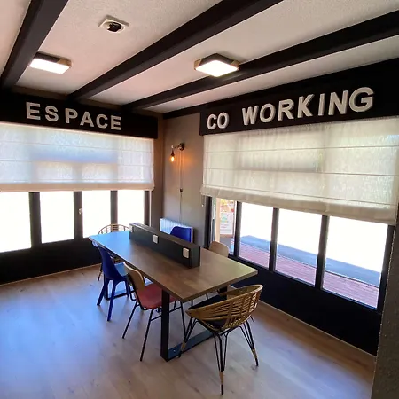 Ξενοδοχείο Campanile - Parc Des Expositions Κολμάρ