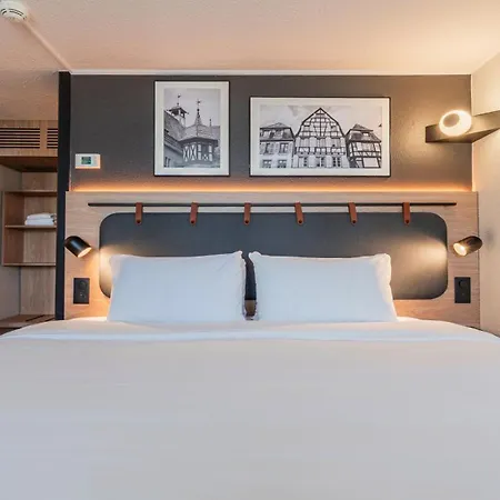 Hotell Campanile Nature - Parc Des Exposition